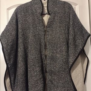 Free People Houndstooth Poncho